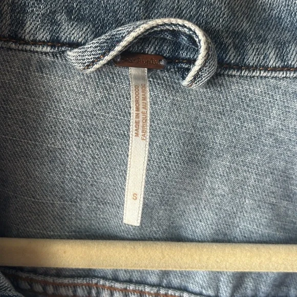 Free People |  Rumors Light Wash Denim Jacket Sz S - Picture 4 of 5